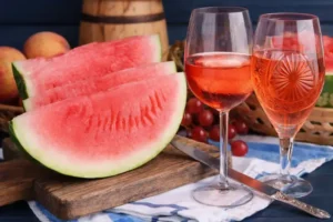 Zelf watermeloenwijn maken